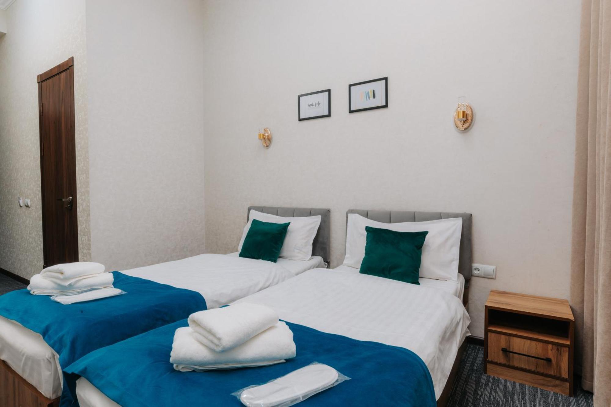 Resident Hotel Ташкент Экстерьер фото