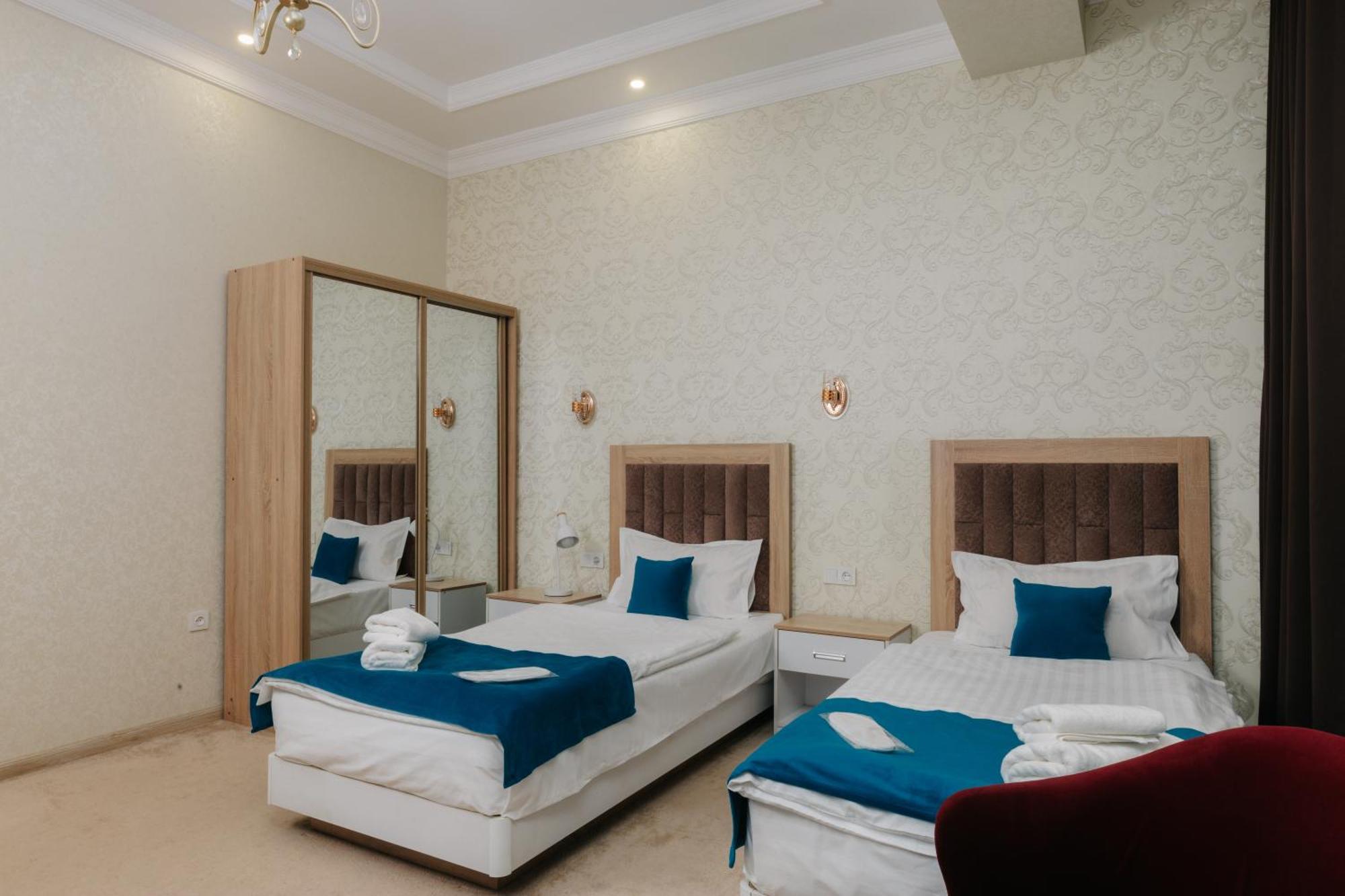 Resident Hotel Ташкент Экстерьер фото