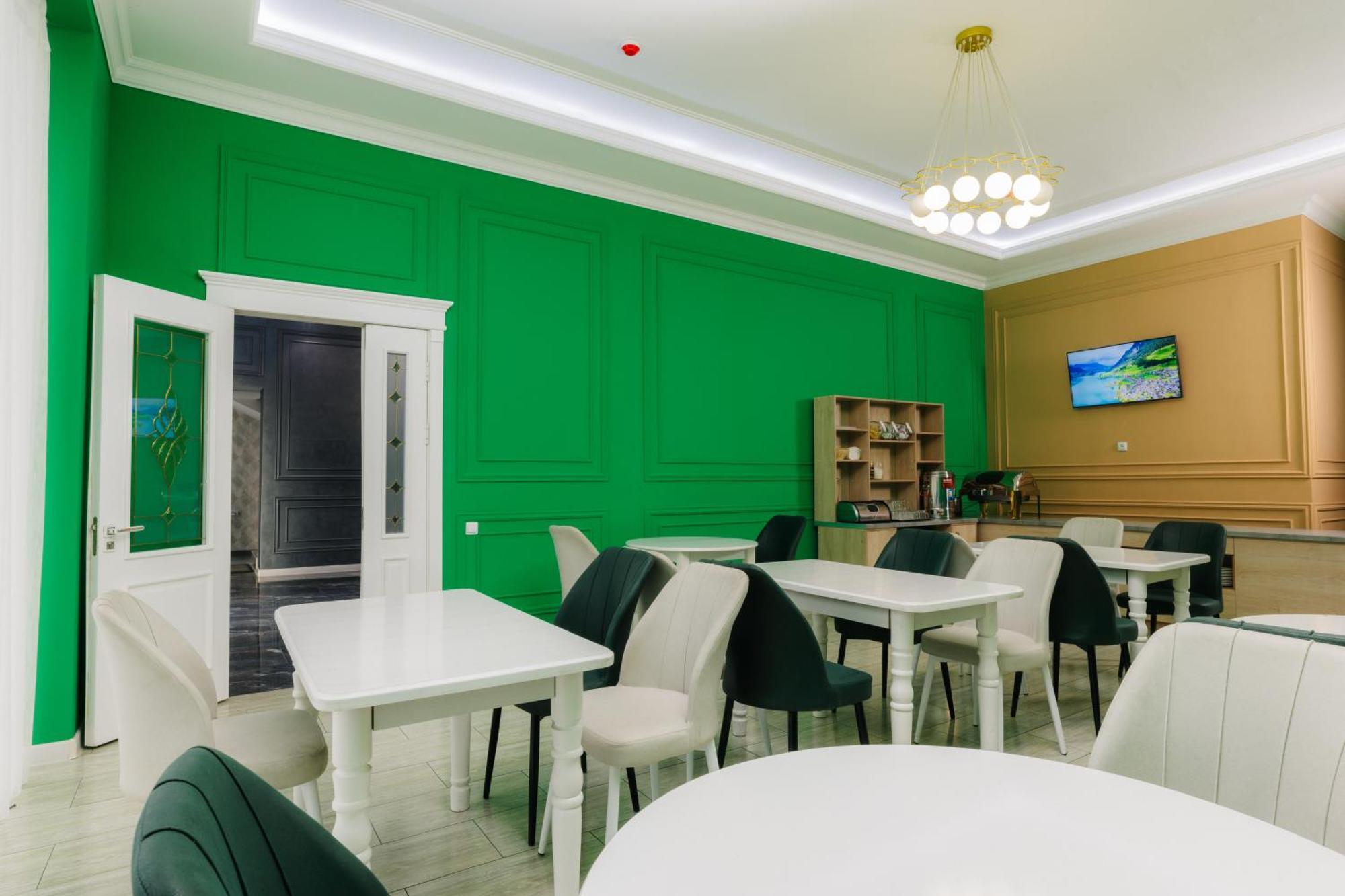 Resident Hotel Ташкент Экстерьер фото